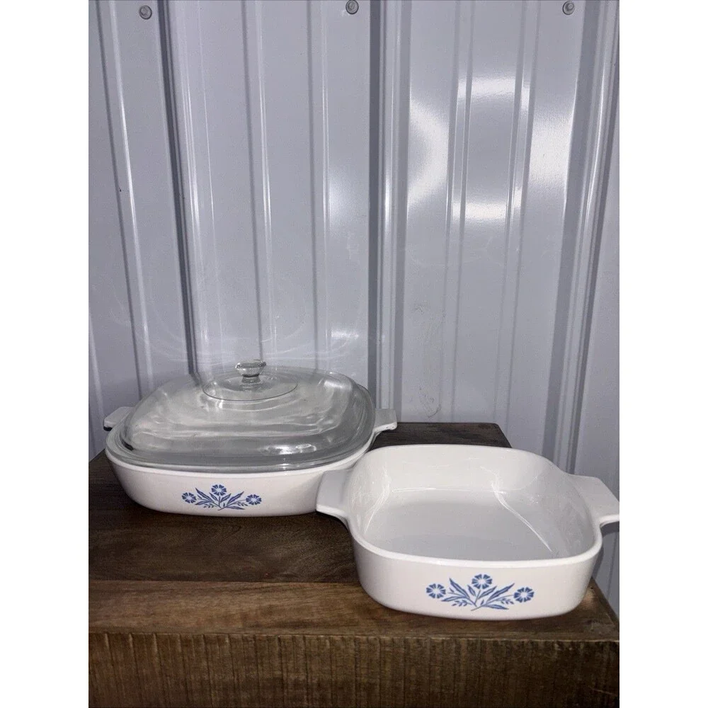 Corningware Blue Cornflower Vtg 10in Casserole Dish With Lid And 1 Qt -no Lid